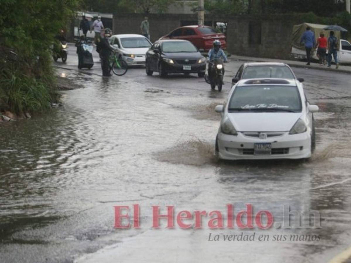 Lluvias provocan daños en la red vial de El Paraíso y Valle