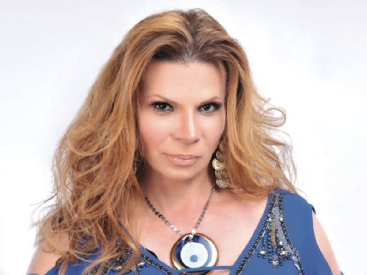 Mhoni Vidente y sus predicciones para el mundo de la farándula