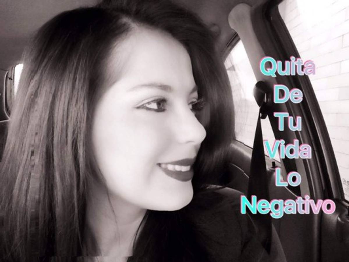 Jaqueline Redondo, la bella presentadora hondureña de noticias