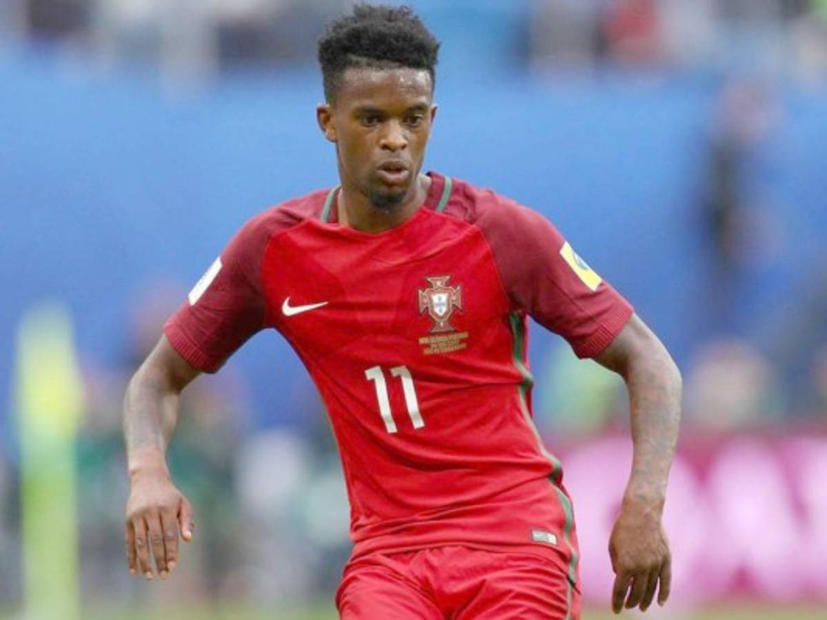 Barcelona anuncia el fichaje del defensa del Benfica Nelson Semedo  