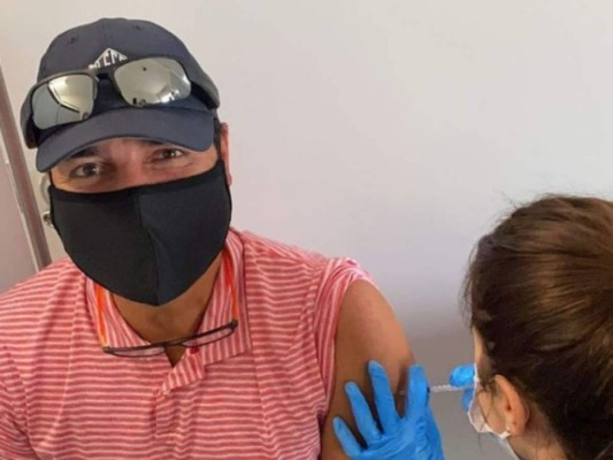 Chayanne se vacuna contra el nuevo coronavirus