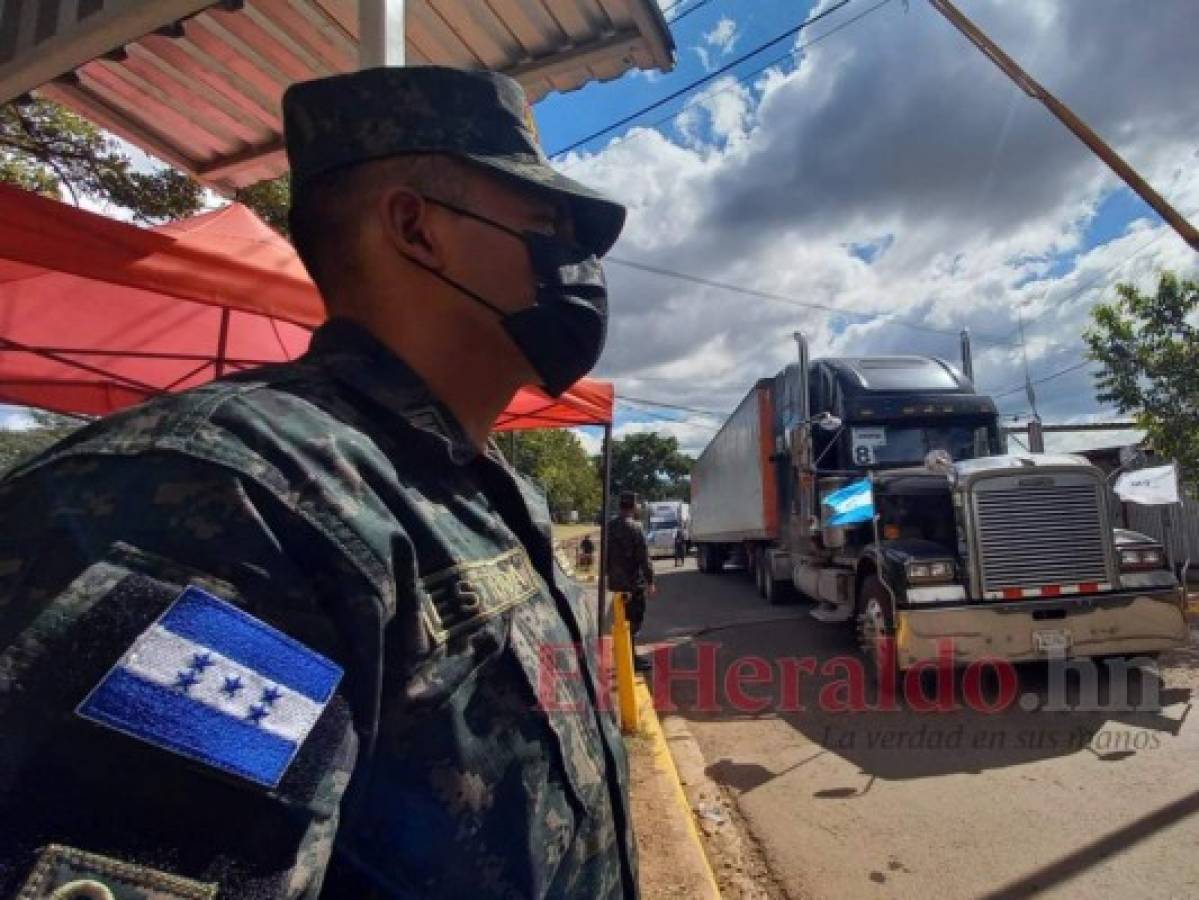 En caravana y fuertemente custodiadas, traslado de maletas electorales ya llega al 90% (FOTOS)