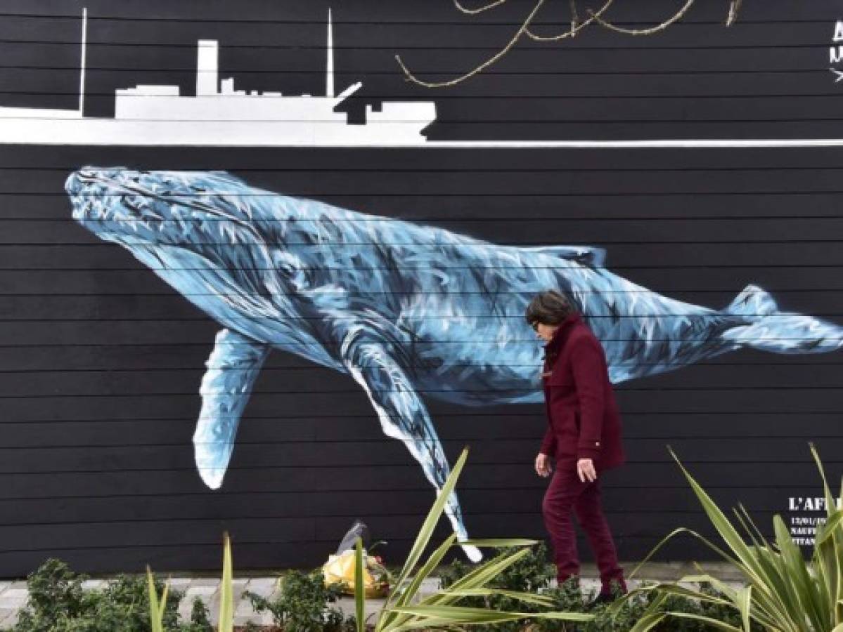 Un mural con el perfil del África fue pintado para conmemorar los 100 años del hundimiento.