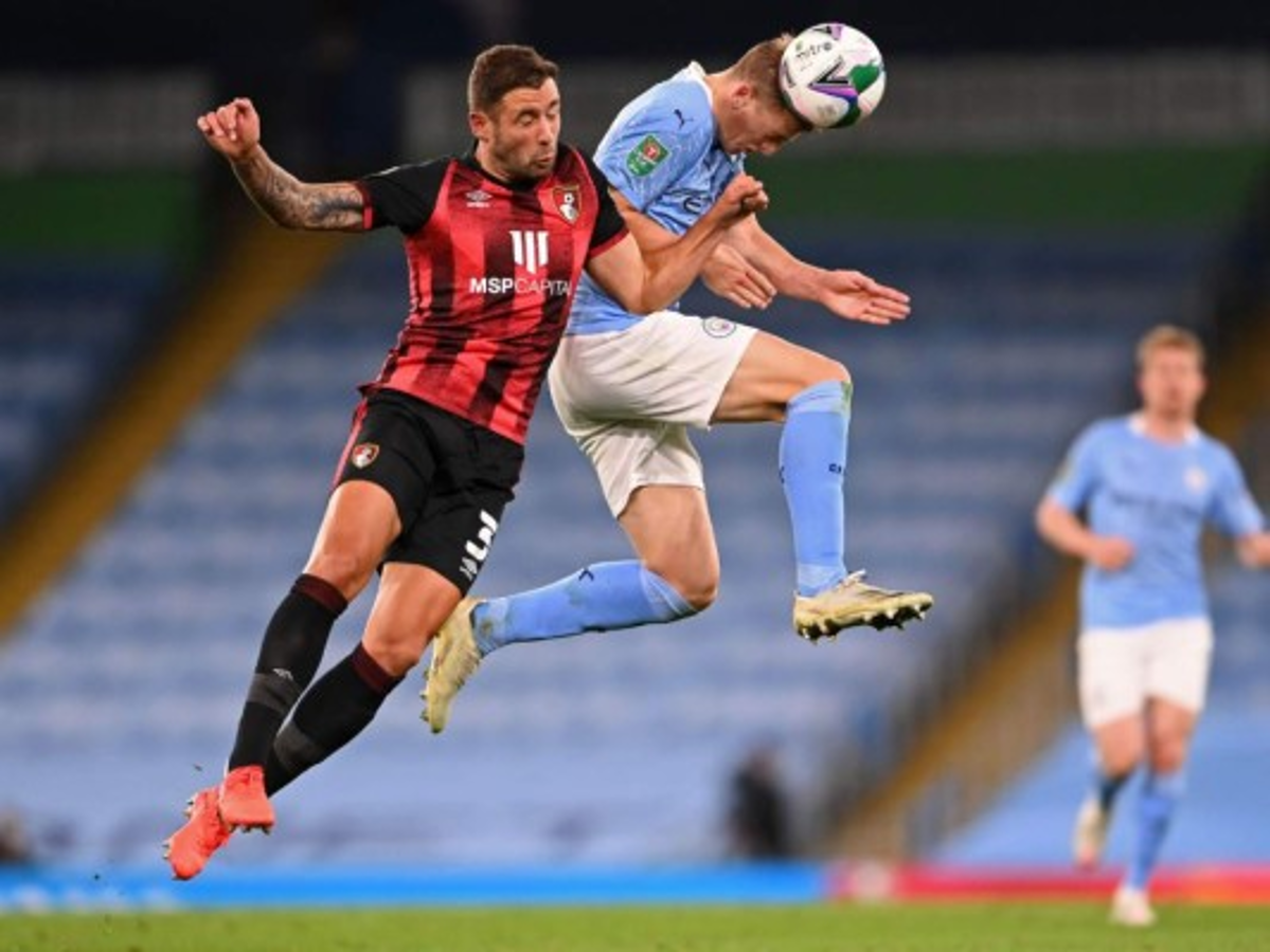 Manchester City y Liverpool avanzan en la Copa de la Liga