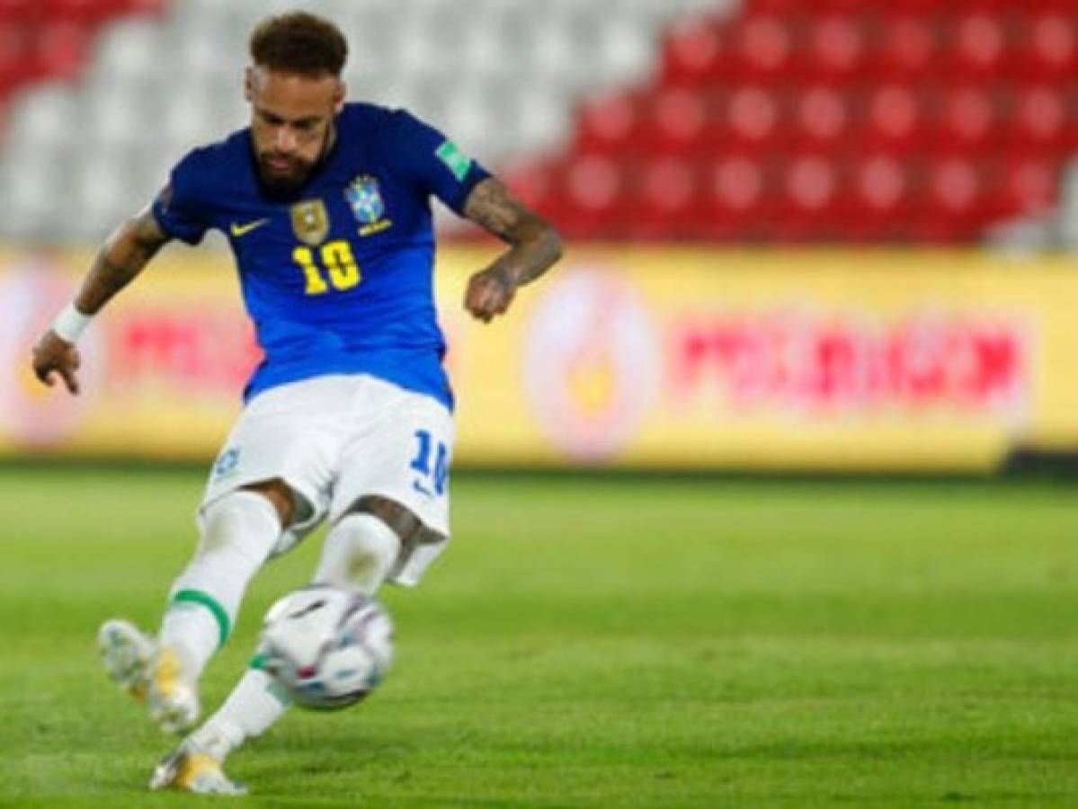 Neymar y Thiago Silva incluidos en plantel de Brasil
