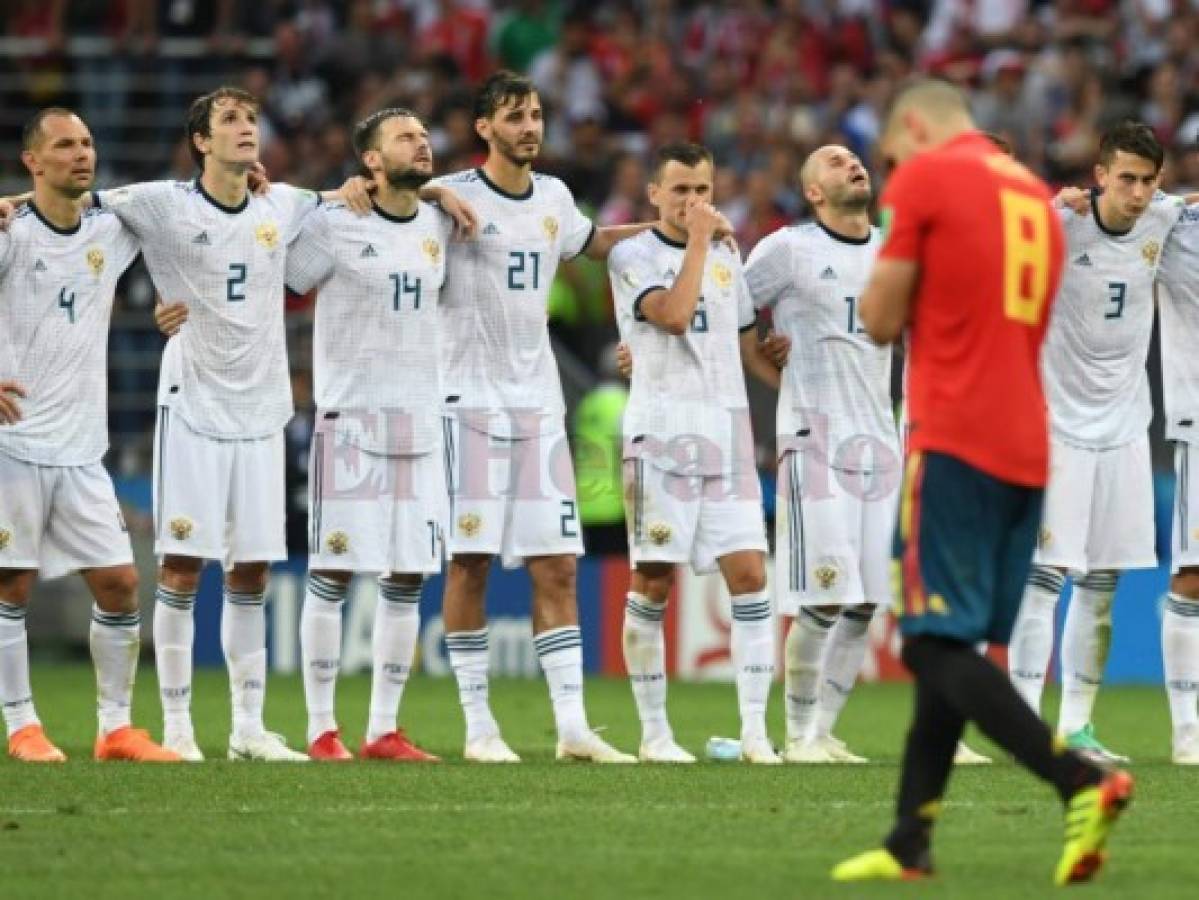 ¡Maldición! España no sabe ganar a los anfitriones en los mundiales