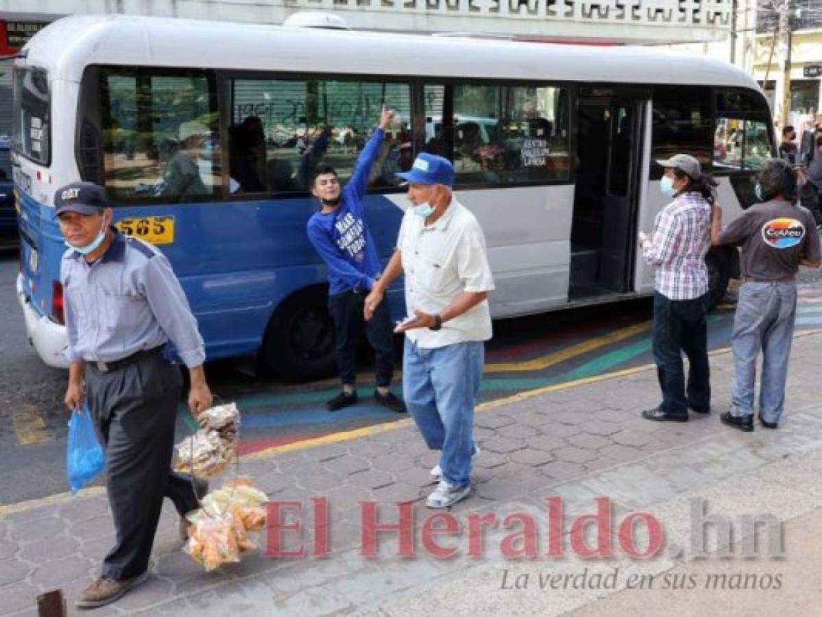 El transporte urbano funciona con normalidad en la capital y de igual forma operará el domingo. Foto: David Romero/El Heraldo