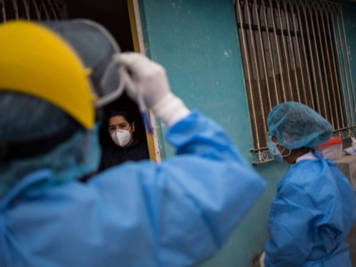 Médicos Sin Fronteras alertan sobre incremento de muertes por covid-19 en San Salvador