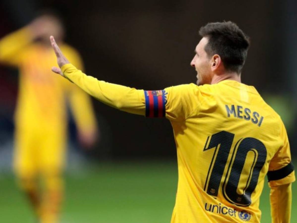 Barcelona y jugadores acuerdan una rebaja salarial de 122 millones de euros