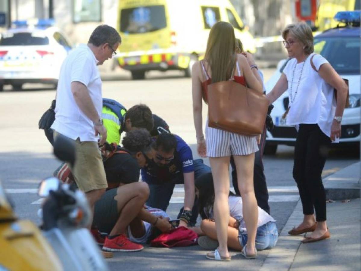 Las víctimas de los atentados en Cataluña son de 35 nacionalidades