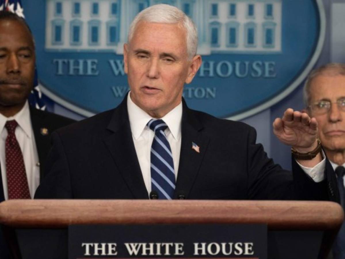 Mike Pence y su esposa dan negativo a test de coronavirus