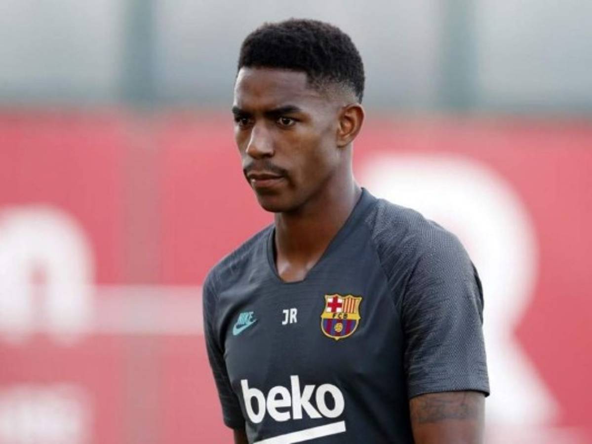 Junior se lesiona y deja al Barcelona sin laterales izquierdos contra el Inter
