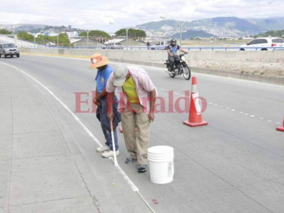 En enero iniciarán a instalar rótulos en obras viales de la capital de Honduras