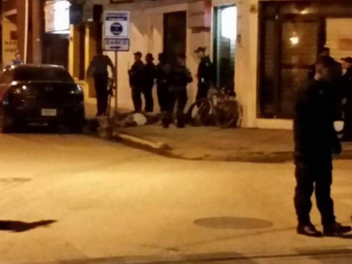 Al menos dos muertos deja violento tiroteo en Tela, al norte de Honduras