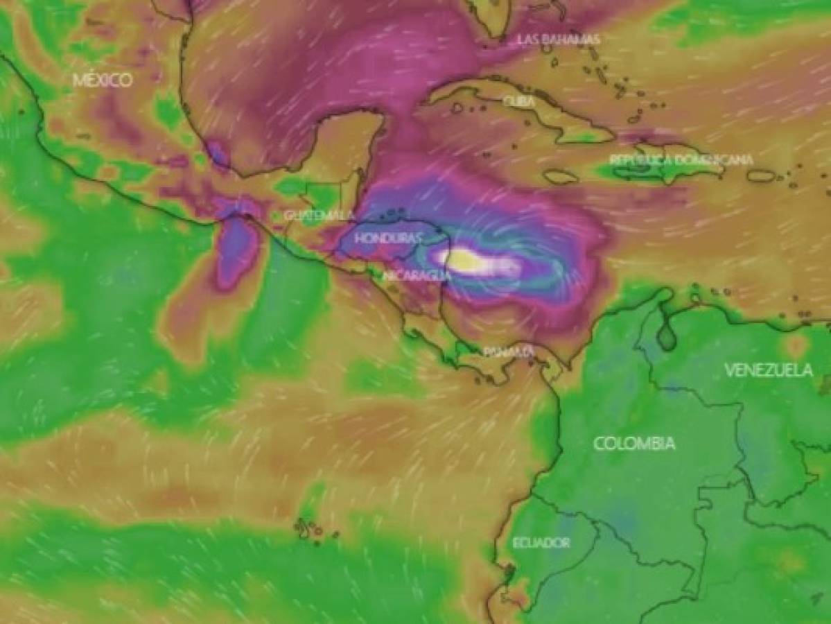Iota sube a categoría 2 y dejará fuertes lluvias en Honduras
