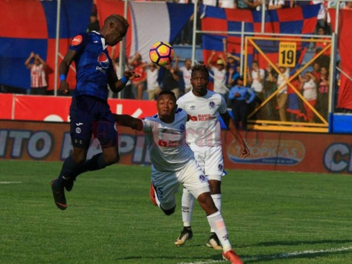 Motagua jugará la final ante Marathón tras empatar 1-1 el clásico de Honduras ante Olimpia