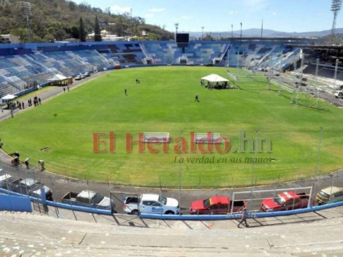 ¿Qué significado tiene el mosaico pintado en las graderías del Estadio Nacional?  