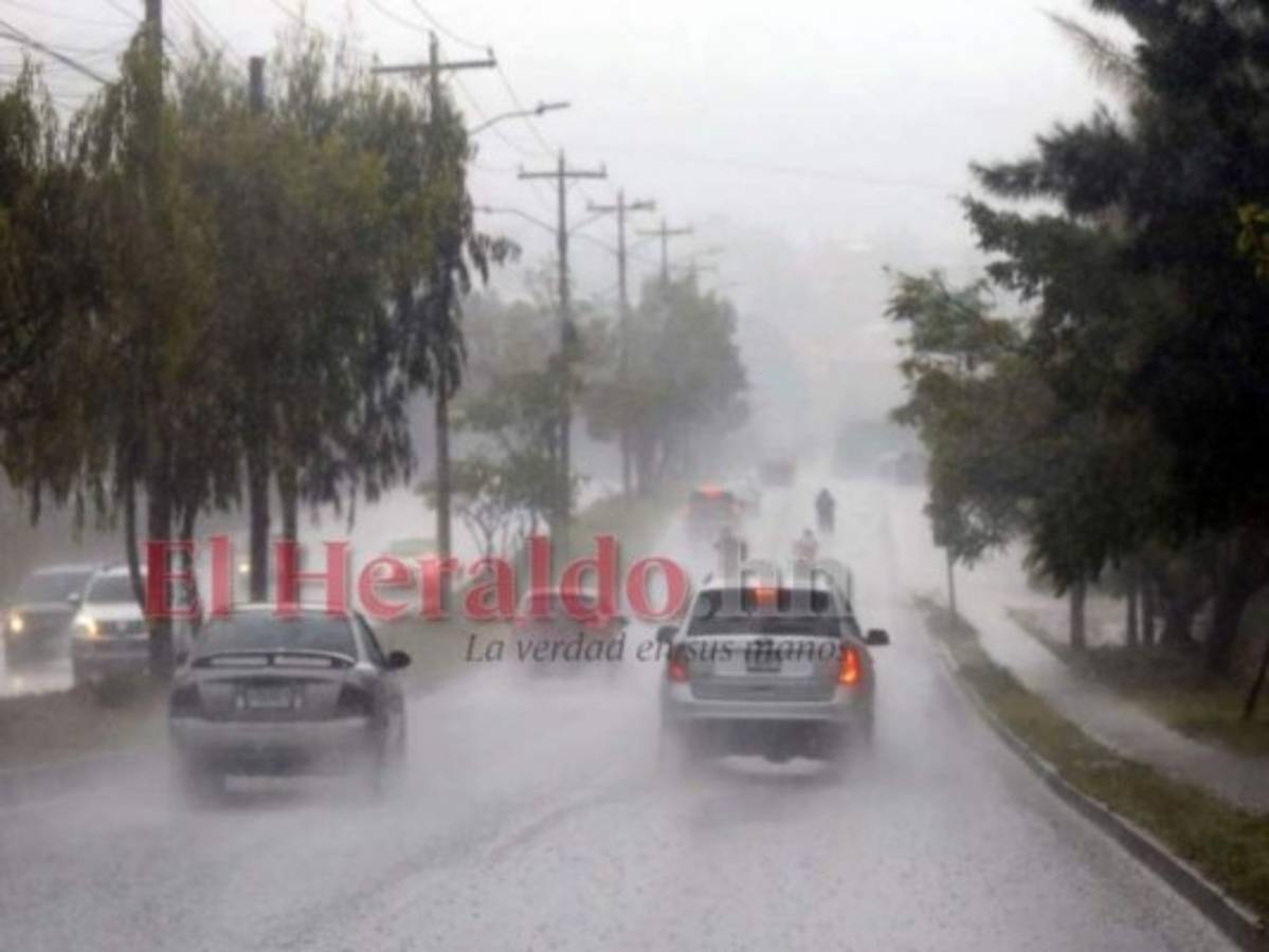 Lluvias continuarán en la mayor parte del país este viernes