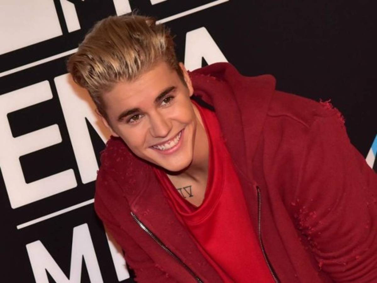 Justin Bieber sorprende con fotografía de Selena Gómez