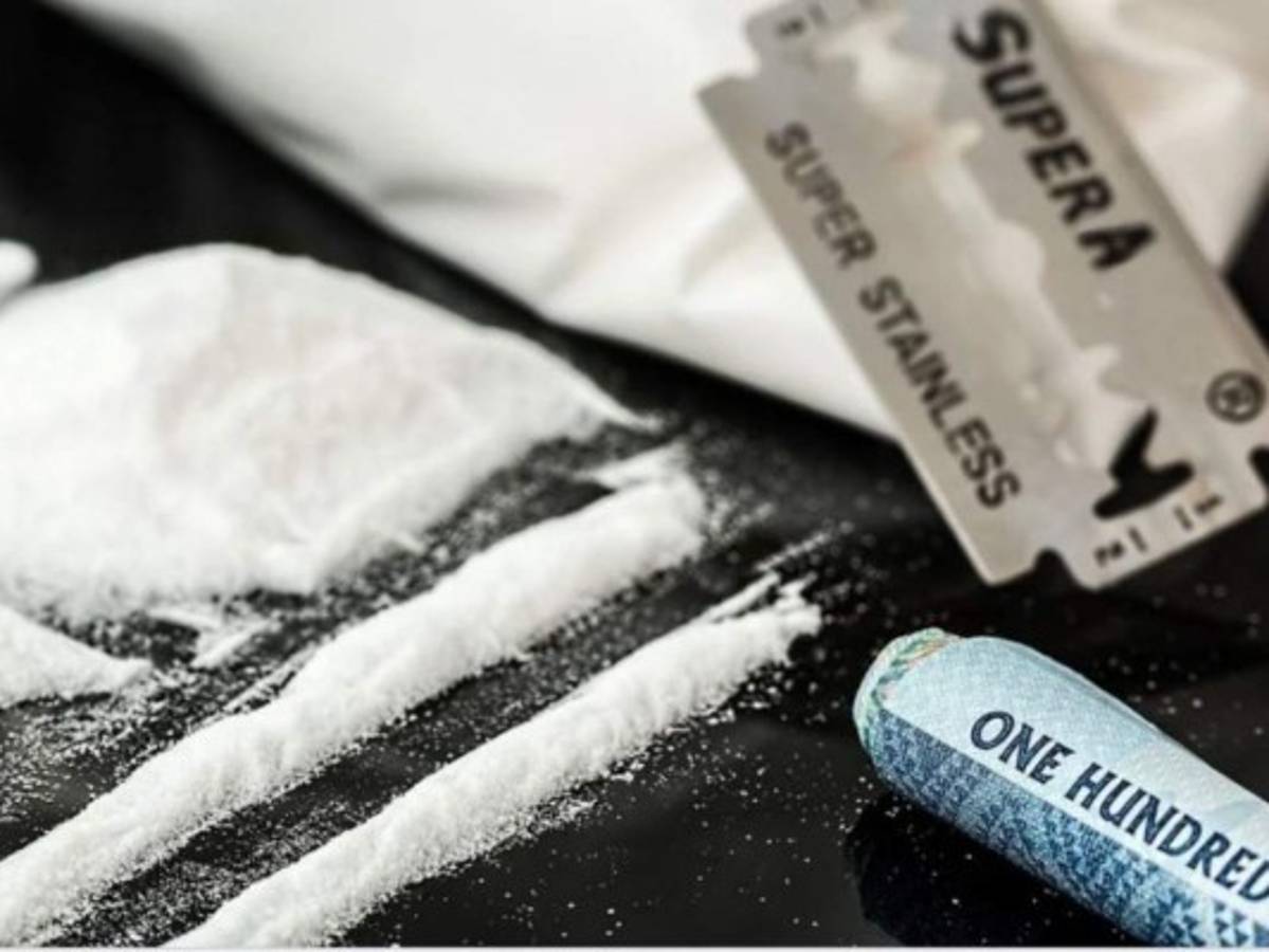 Hallan un millón de dólares en cocaína en playa de Alabama, Estados Unidos