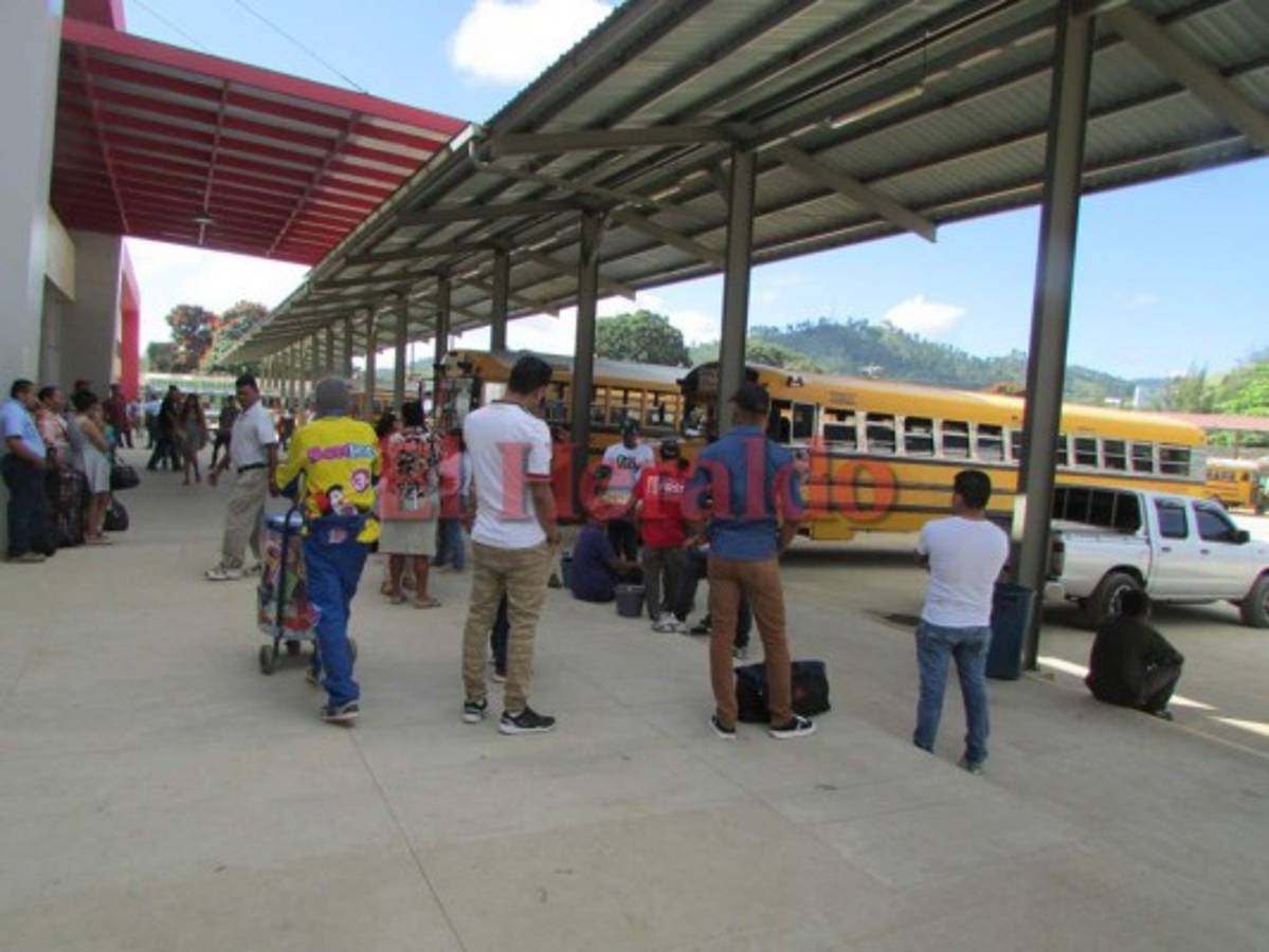 Por extorsiones paralizan buses en ciudad de Danlí