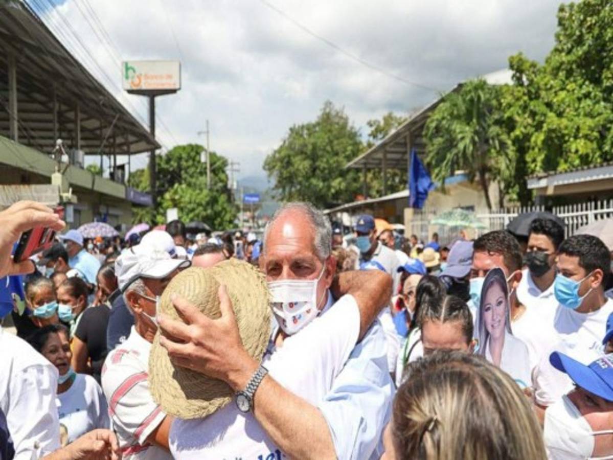 Candidatos a la presidencia salieron en busca de votos por toda Honduras (Fotos)  