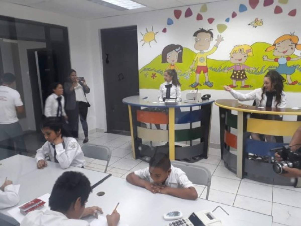 Cultivarte de Davivienda enseña a escolares a invertir su tiempo libre