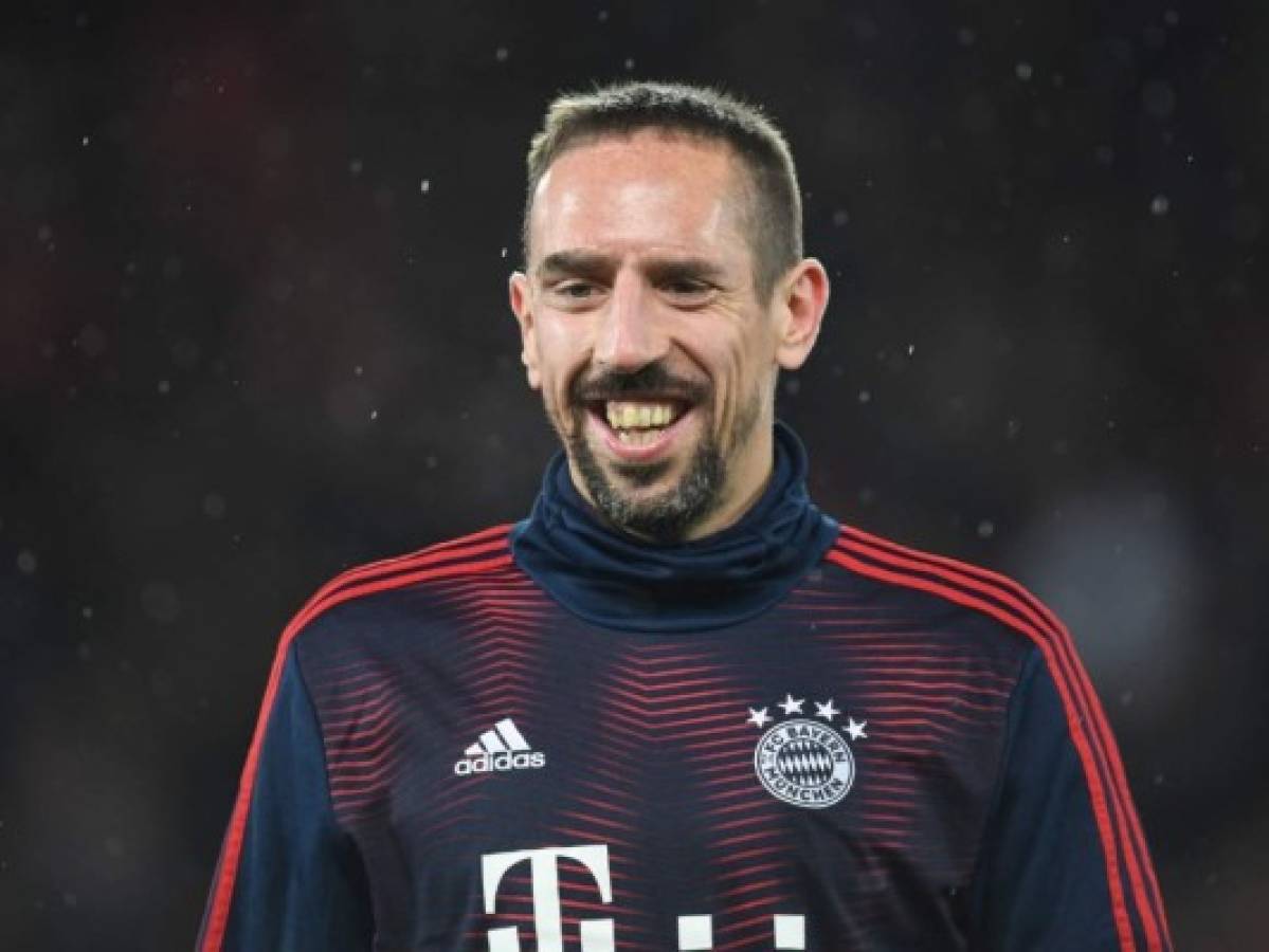 El francés Franck Ribéry llega a Florencia para firmar por la Fiorentina