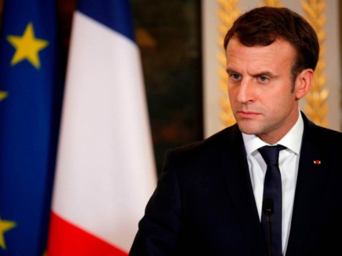 Presidente francés tilda la venta de migrantes en Libia de 'crimen contra la humanidad'
