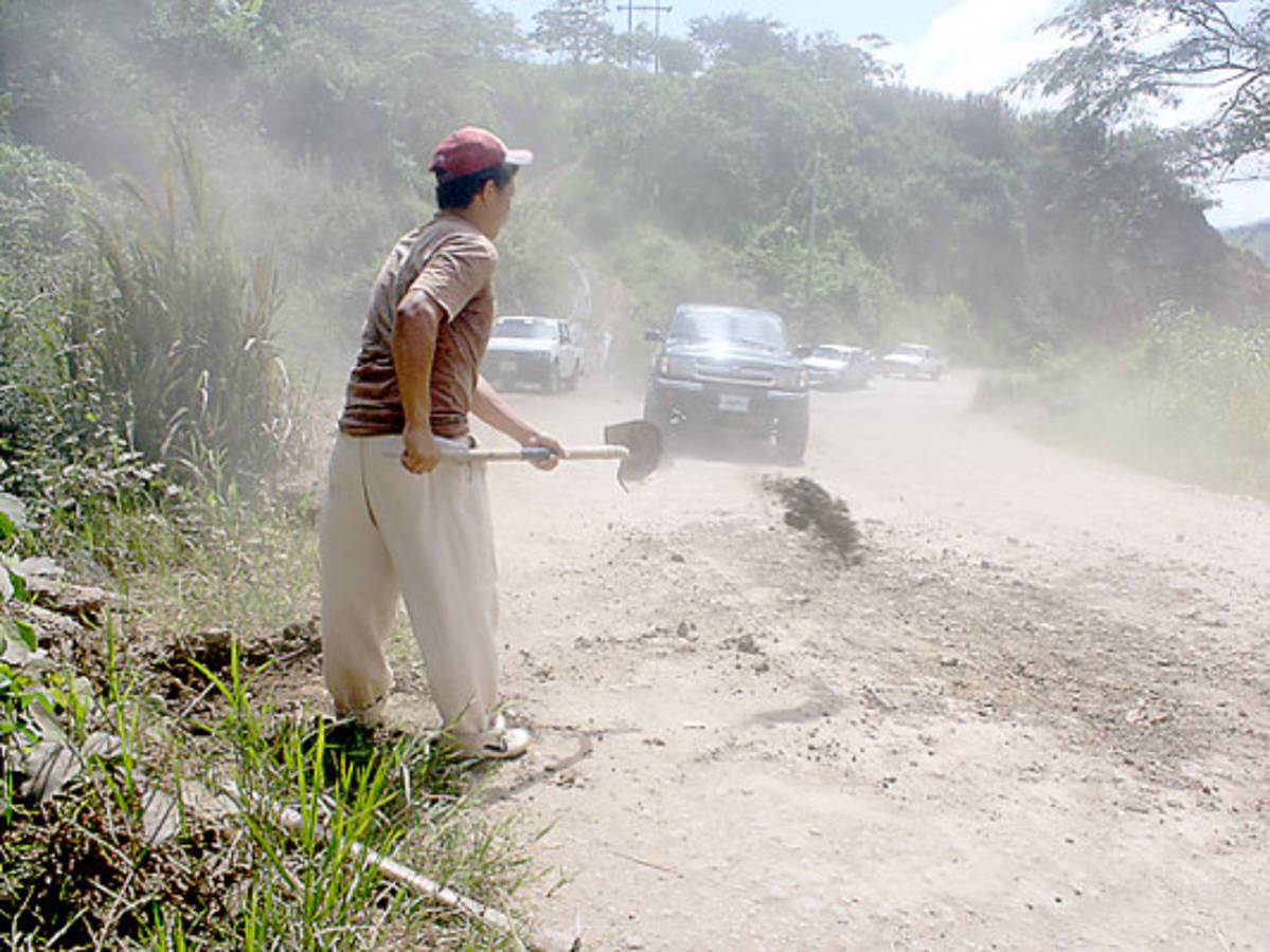 Honduras: Abandonados proyectos carreteros por falta de presupuesto