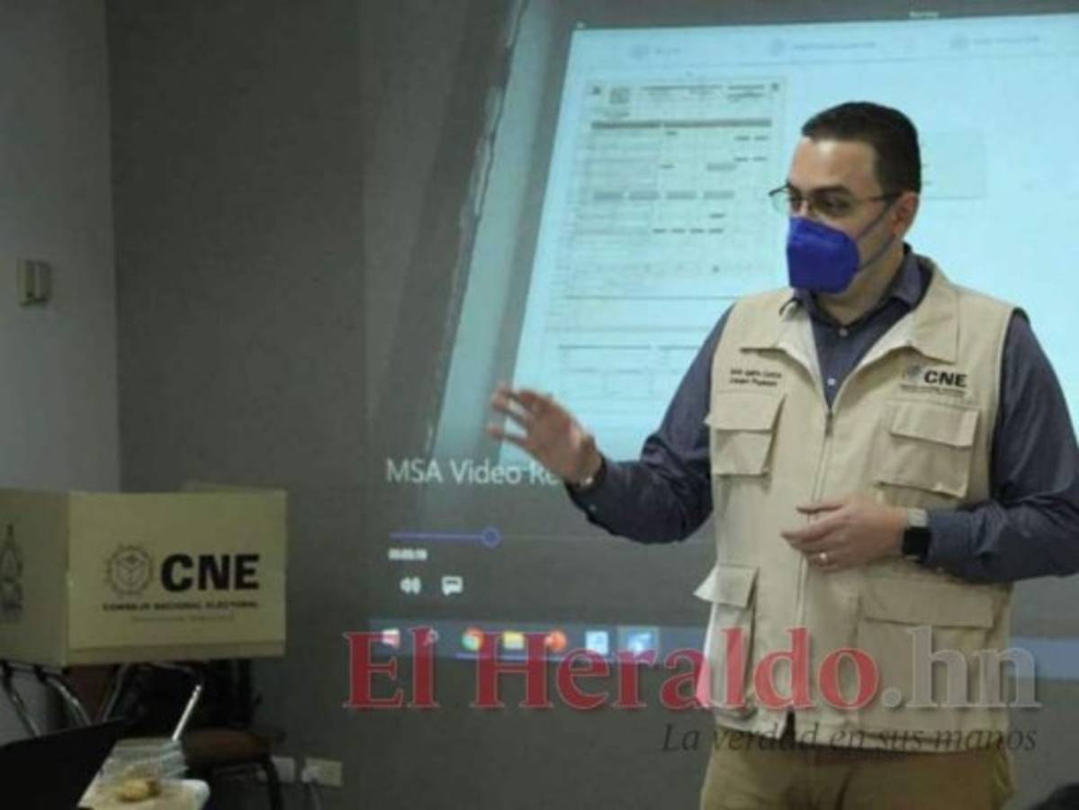 Hasta el consejero presidente Kelvin Aguirre ha participado en las inducciones a instructores para estos organismos. Foto: El Heraldo