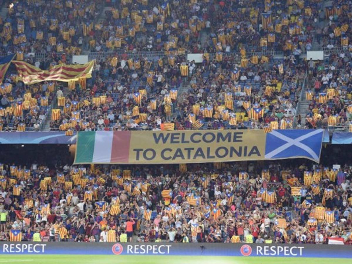 El Barça se expone a nuevas sanciones por banderas independentistas en el Camp Nou