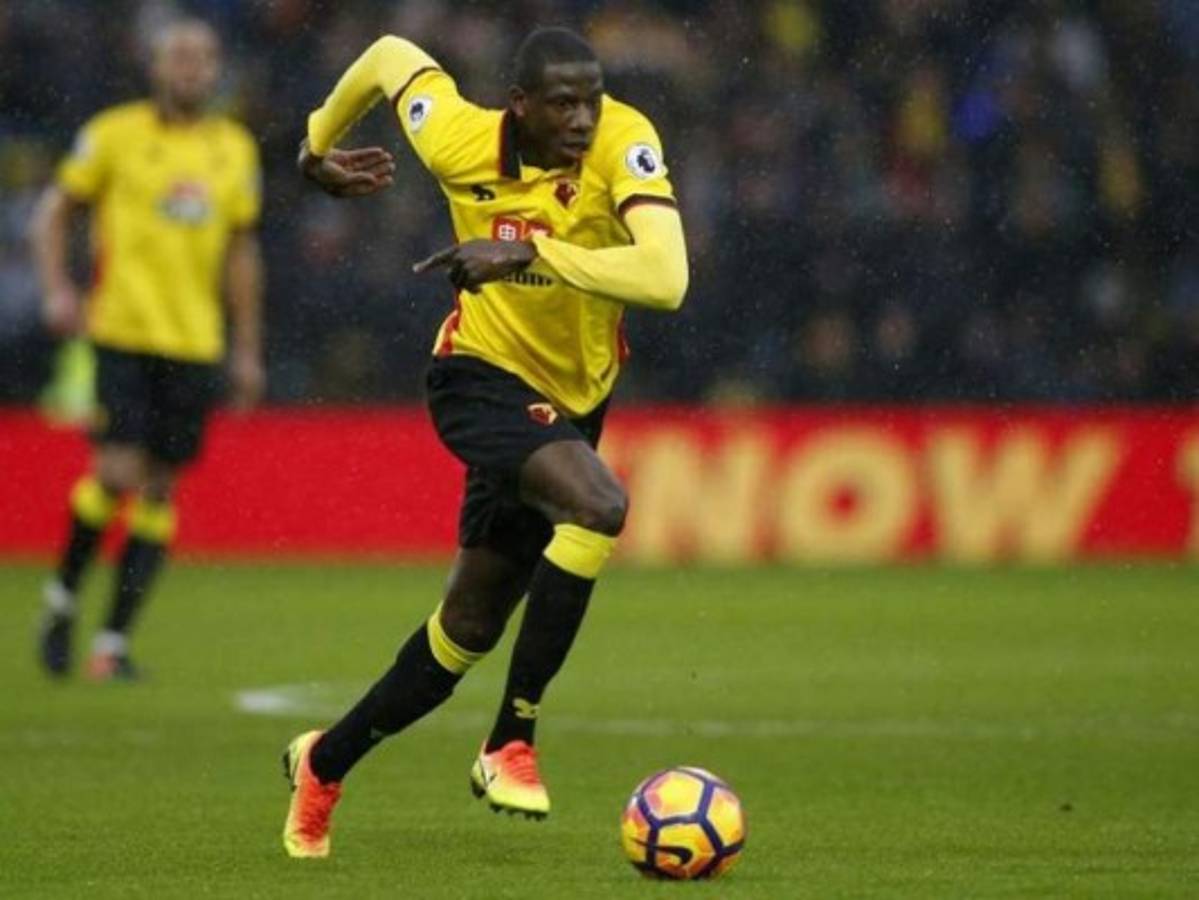 Abdoulaye Doucouré ficha por tres años con el Everton