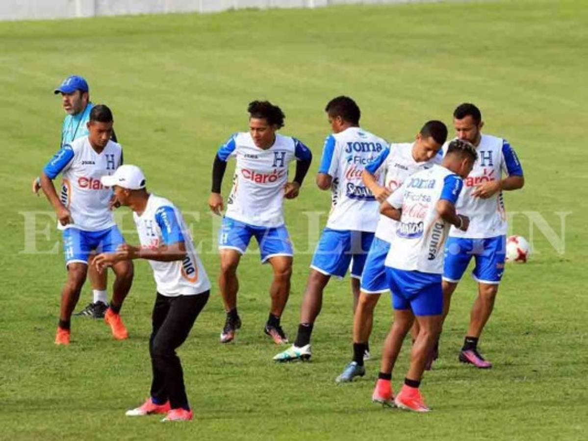 Maynor Figueroa y Roger Espinoza se unen este domingo a la Selección de Honduras  