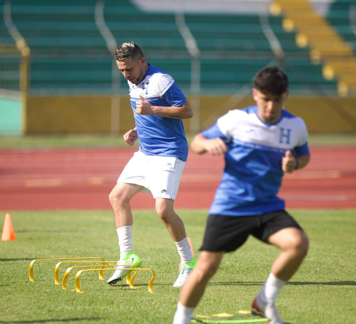 Más boletos, habrá VAR y la petición de salvadoreños para partido de tiktokers en el Morazán