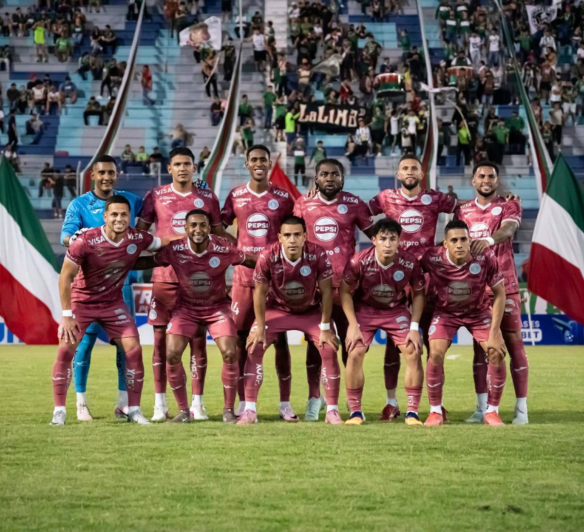 Motagua sufrió ante Marathón, modelo se robó el show y uno de los indisciplinados en el Morazán