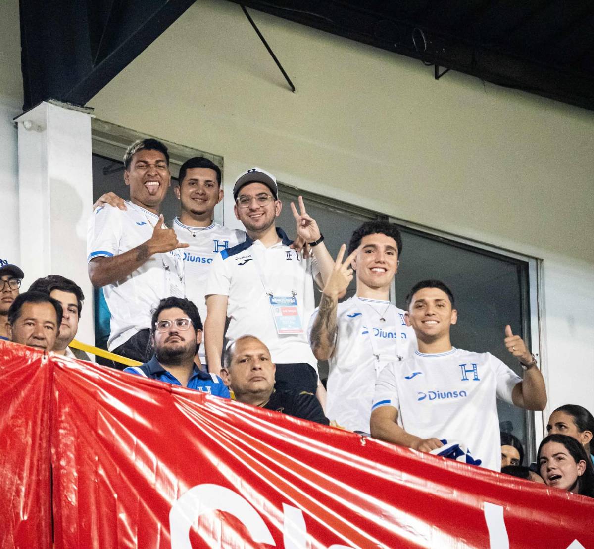 Impase de Quioto con el Piojo Herrera, sufrimiento de Honduras y el llenazo ante Costa Rica