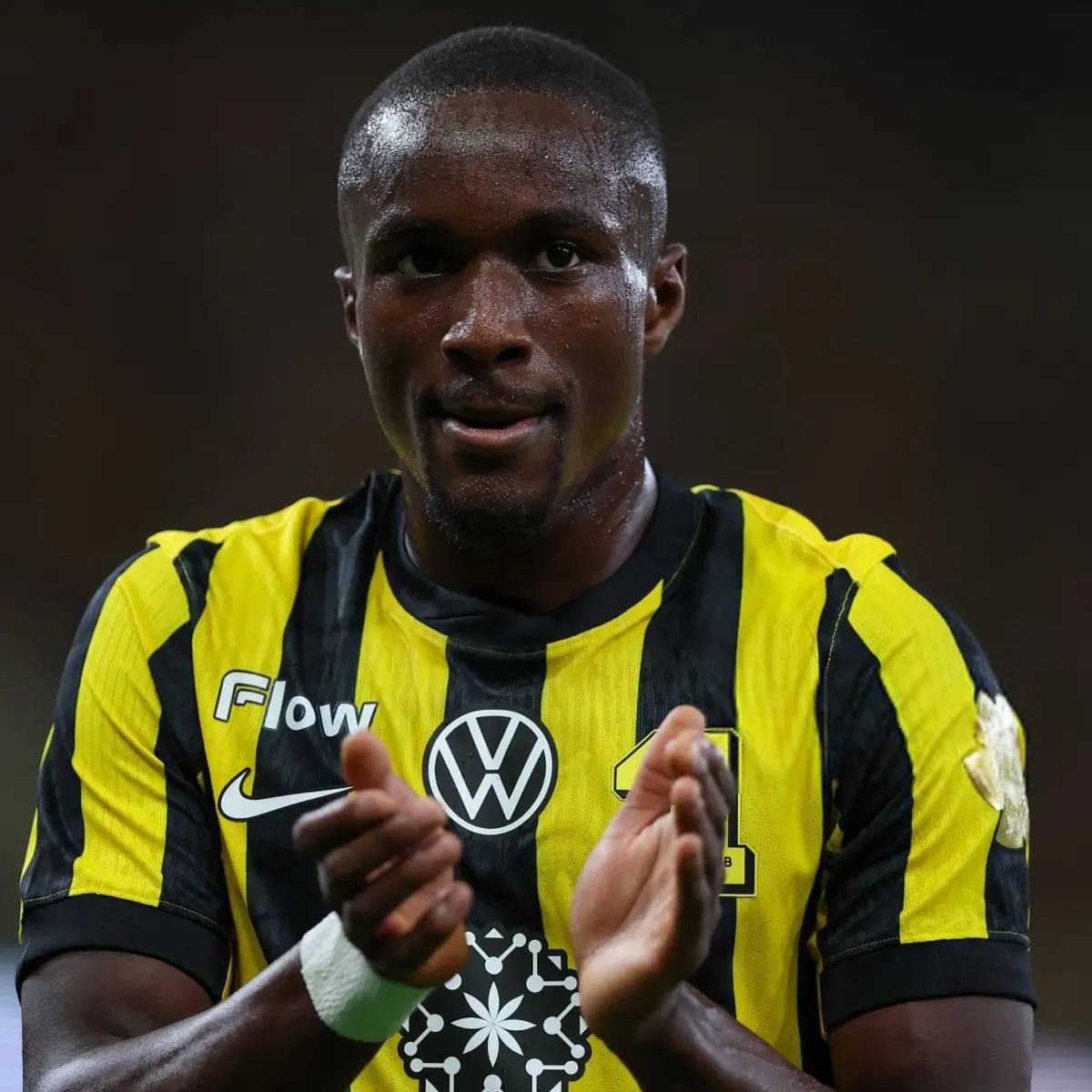 Fichajes: Analiza irse si sigue Arbeloa en Real Madrid y jugador descarta llegar al Barcelona