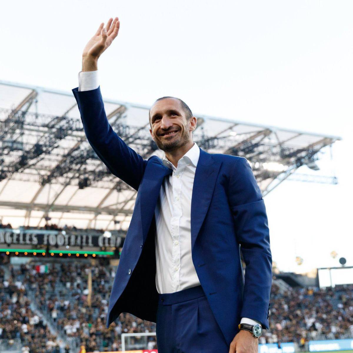 Barcelona ficha a jugador, Atlético de Madrid amarra a figura y giro inesperado con Benzema en Arabia