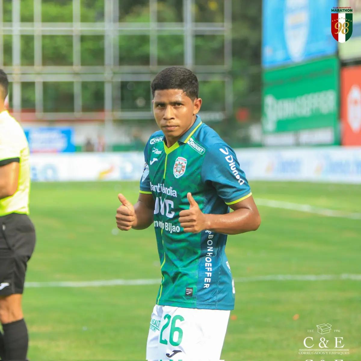 Olimpia amarra sus primeros fichajes, Motagua saca la chequera y Olancho comienza
