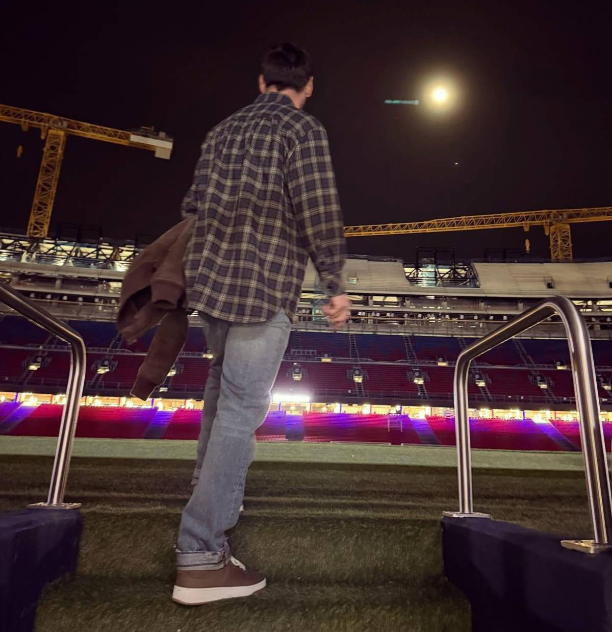 Messi sorprende a Barcelona: ¿Qué hacía en el Spotify Camp Nou?