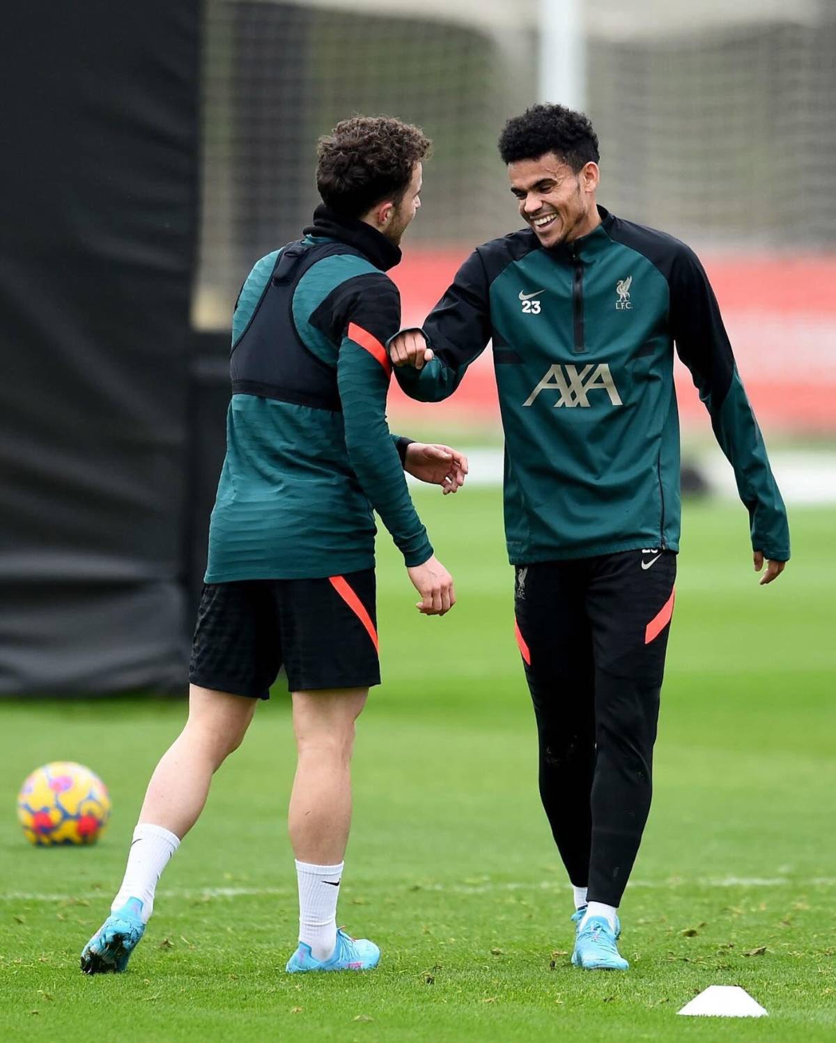 Luis Díaz es criticado por irse de fiesta y no asistir al funeral de Diogo Jota