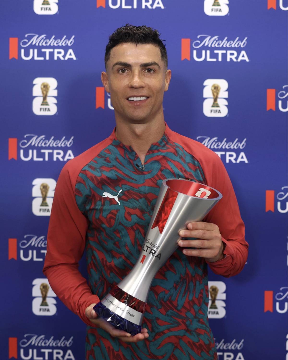 Mundial 2026: Cristiano Ronaldo golpea a Messi, Georgina sorprende con sexy foto y locura en Portugal