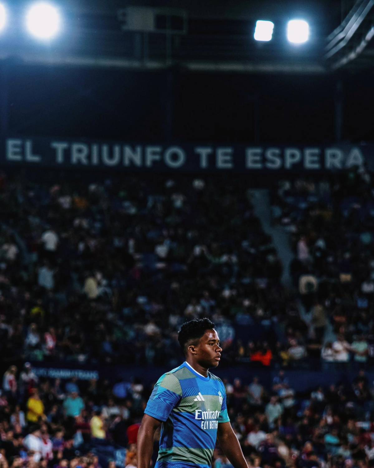 Real Madrid lo fichó por 70 millones, solo jugó 22 minutos y ahora busca salir