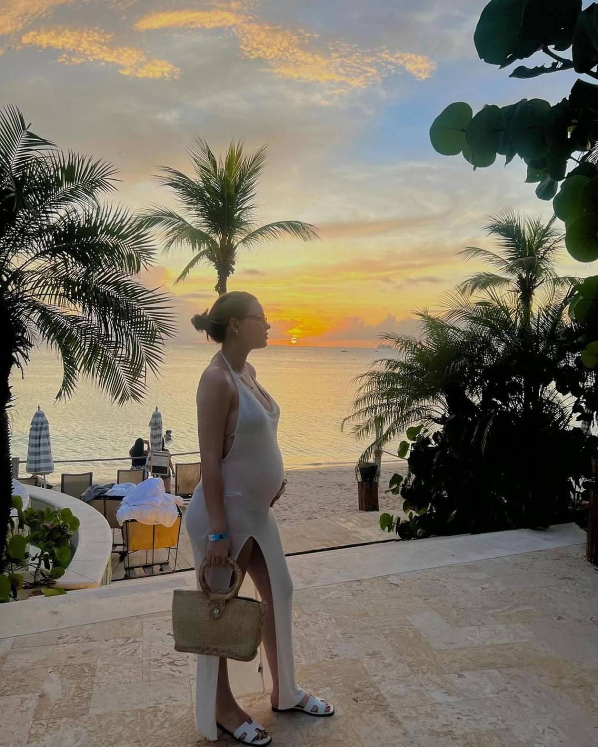 Novia de Agustín Auzmendi revela susto con su embarazo y así pasó vacaciones en Honduras