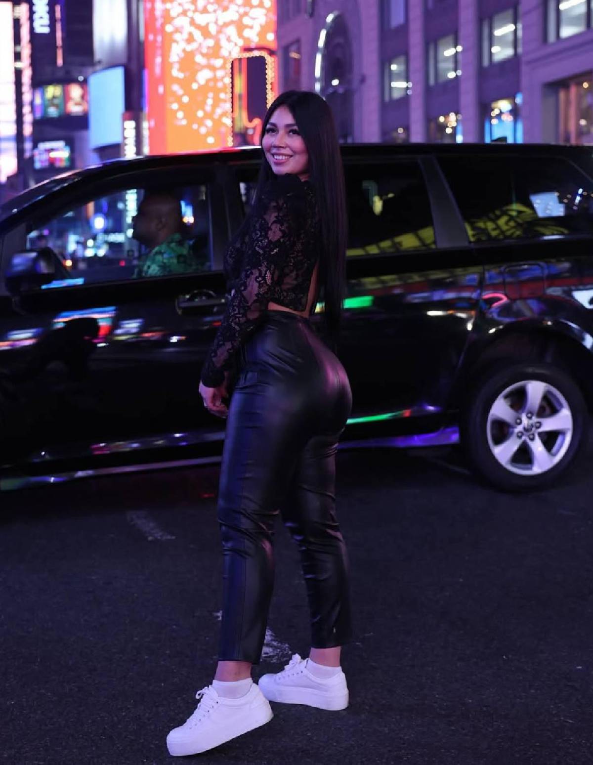 Bella olanchana y esposa de futbolista hondureño enamora en redes: así es su vida en Estados Unidos