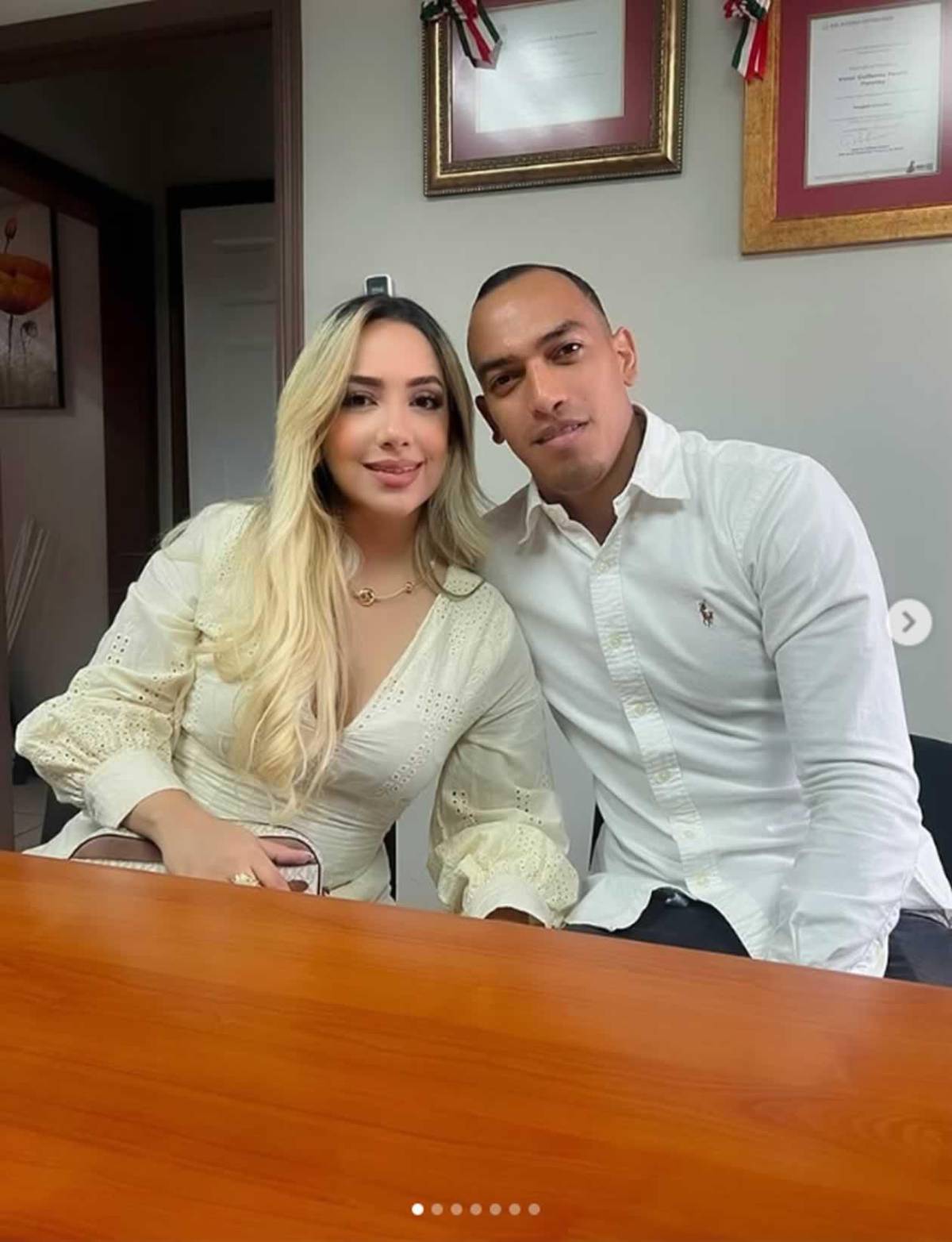 La guapa licenciada que se casó sin hacer mucho ruido con jugador hondureño