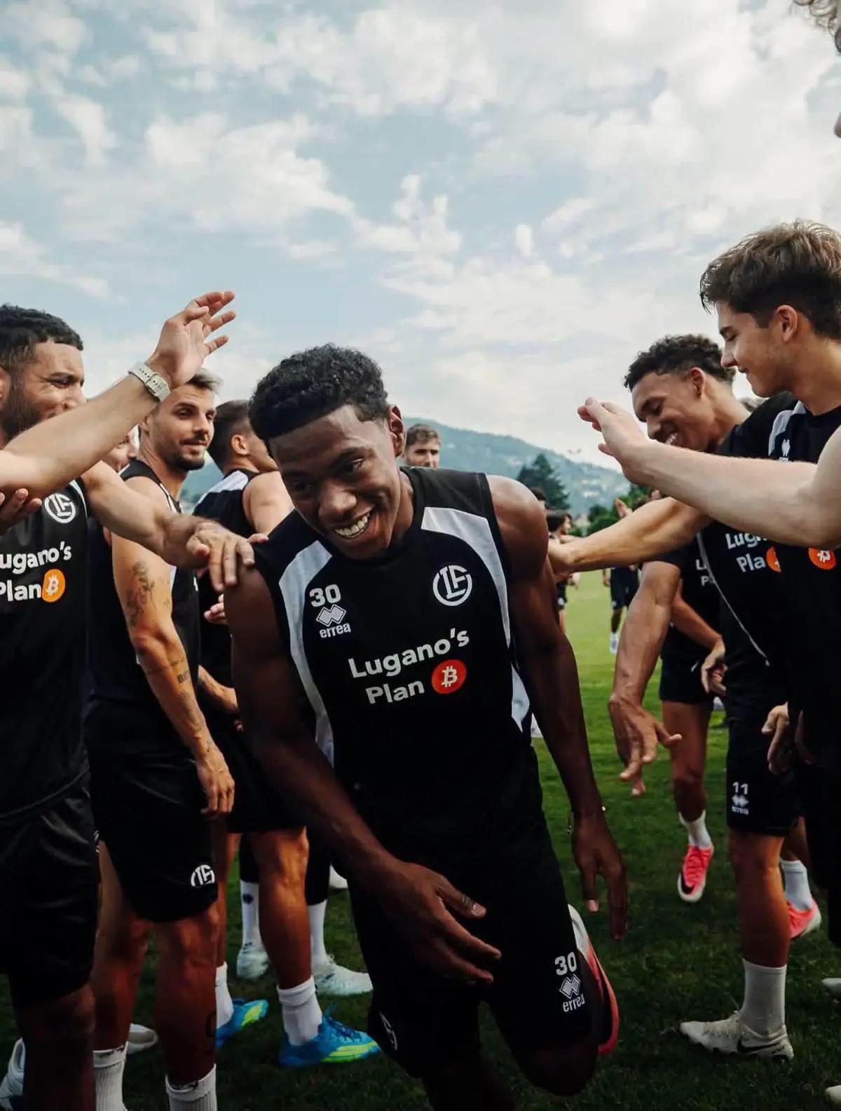 Fichajes: Olimpia busca robarle jugador a Motagua y legionario se une equipo de segunda