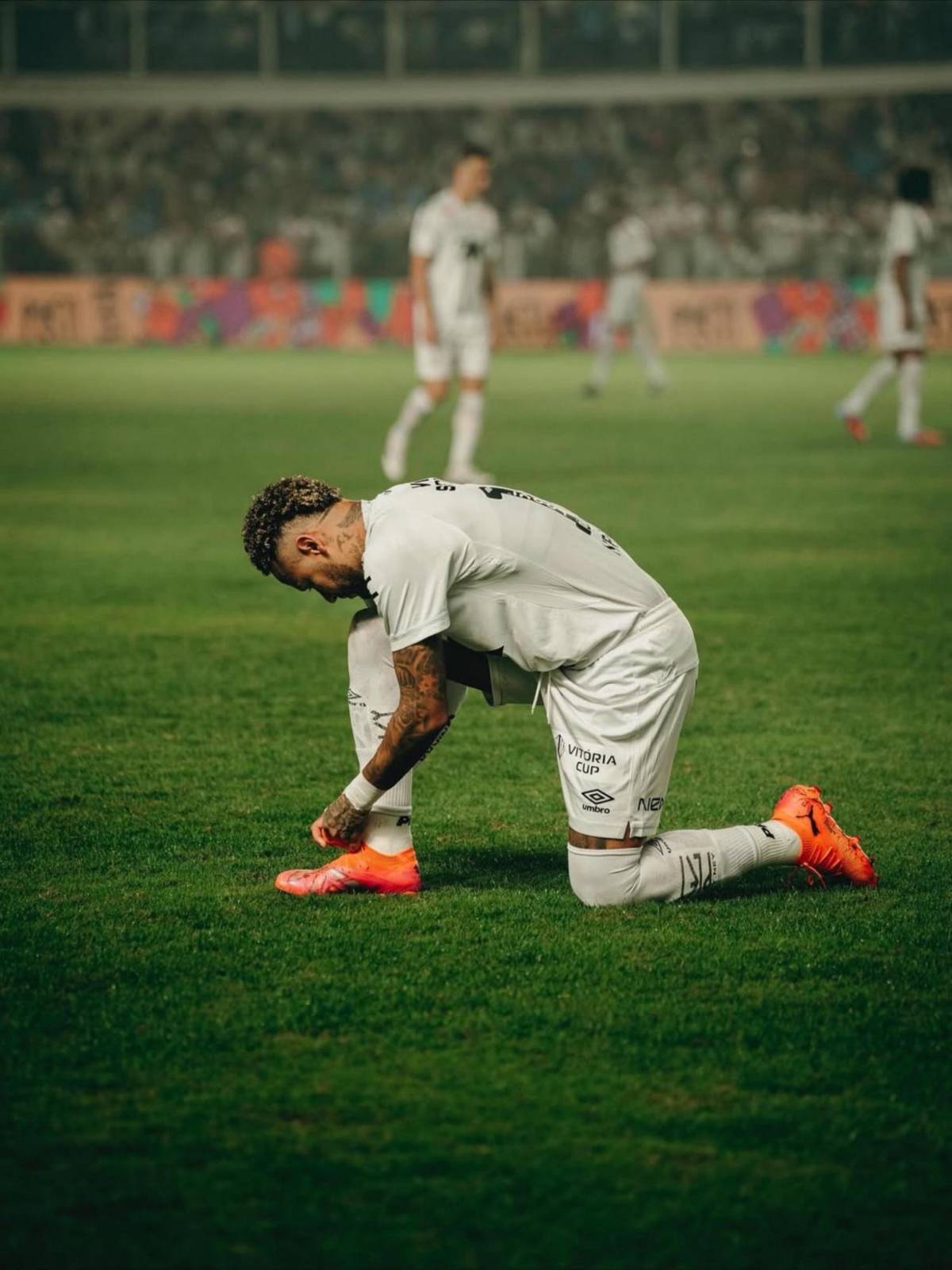 Neymar sacude al mundo del fútbol con la decisión que pretende tomar