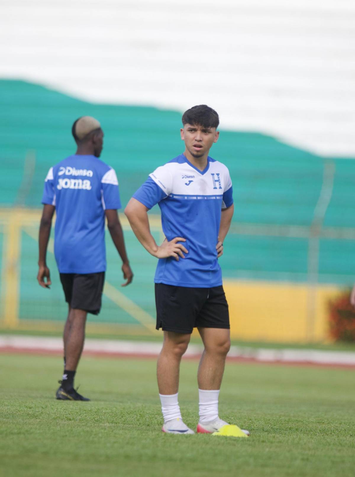 Más boletos, habrá VAR y la petición de salvadoreños para partido de tiktokers en el Morazán